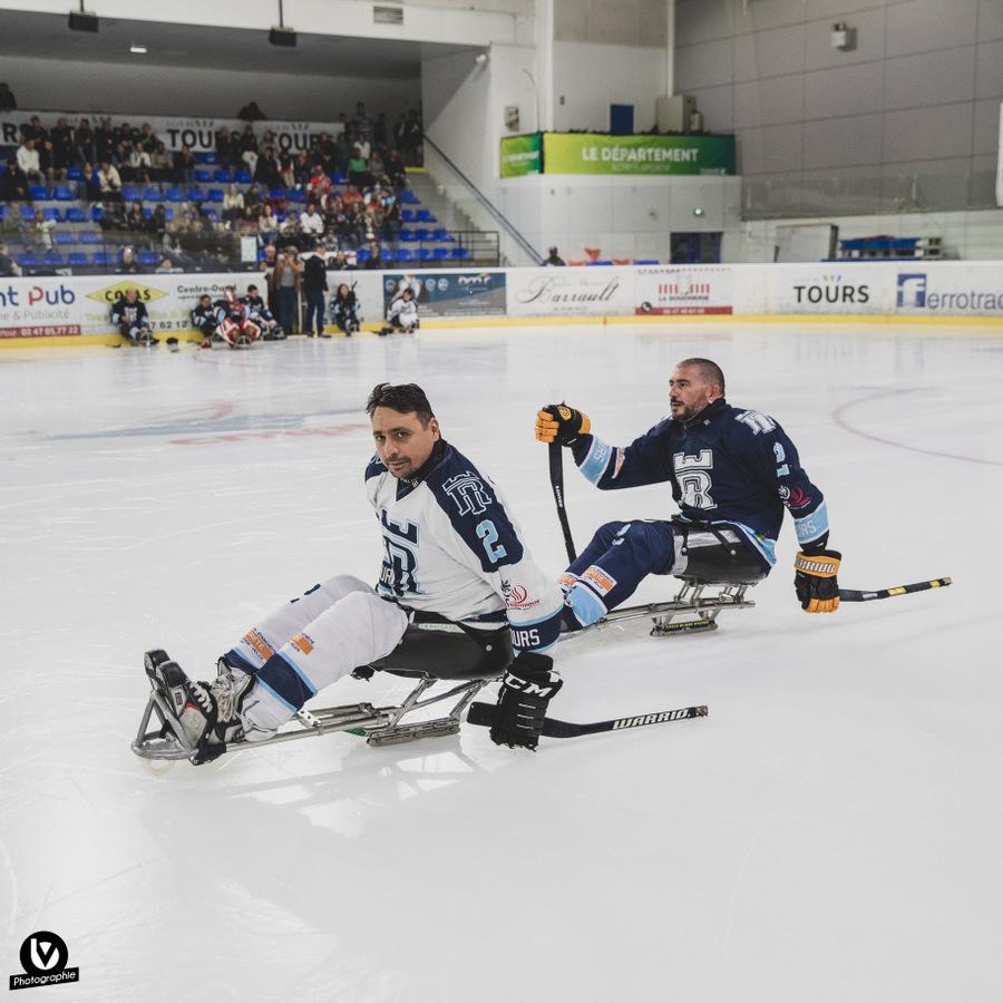 Tours  2 - 3 Cholet 