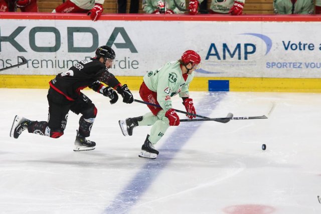 Photo hockey match Amiens  - Cergy-Pontoise le 13/10/2023