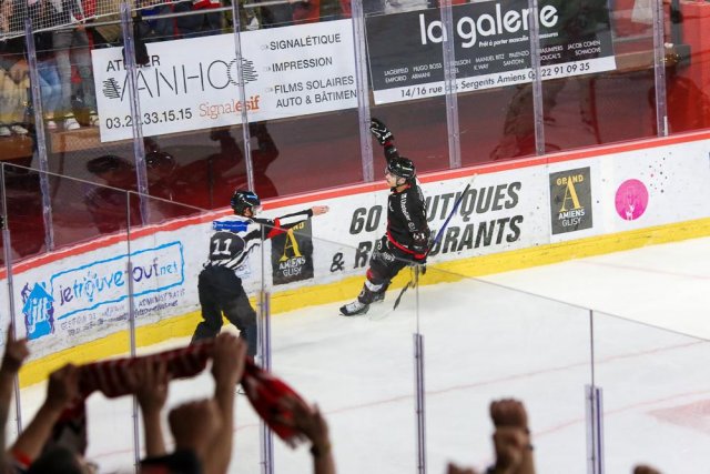 Photo hockey match Amiens  - Cergy-Pontoise le 13/10/2023