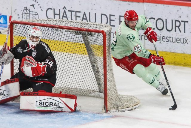 Photo hockey match Amiens  - Cergy-Pontoise le 13/10/2023