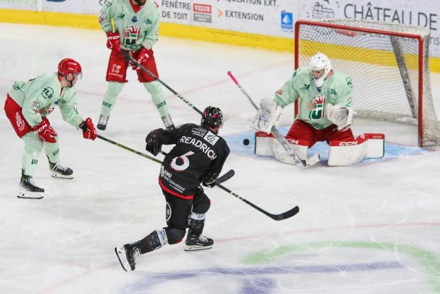 Photo hockey match Amiens  - Cergy-Pontoise le 13/10/2023