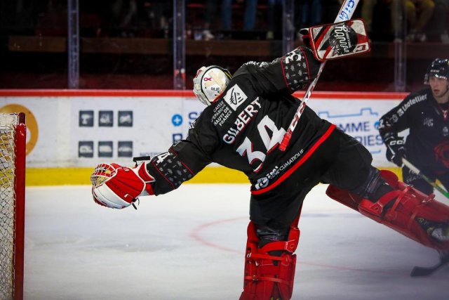 Photo hockey match Amiens  - Cergy-Pontoise le 13/10/2023