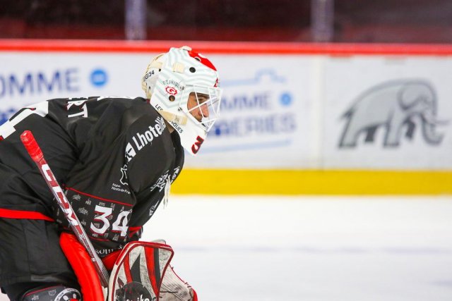 Photo hockey match Amiens  - Cergy-Pontoise le 13/10/2023