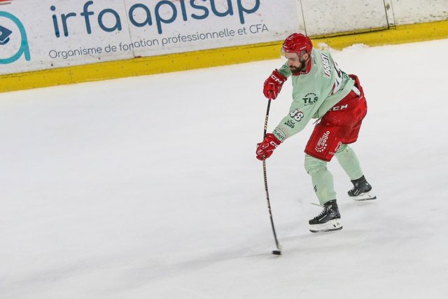 Photo hockey match Amiens  - Cergy-Pontoise le 13/10/2023