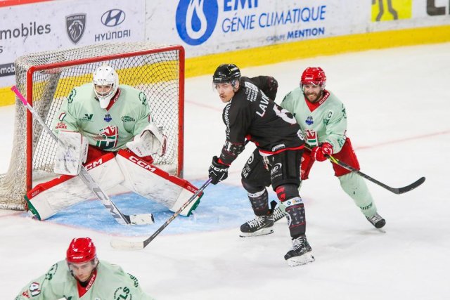 Photo hockey match Amiens  - Cergy-Pontoise le 13/10/2023