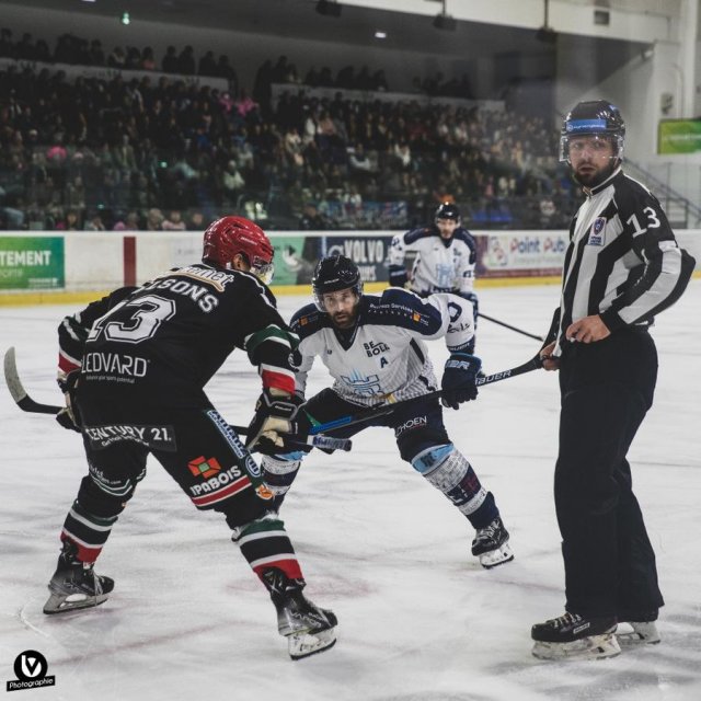 Photo hockey match Tours  - Mont-Blanc le 21/10/2023