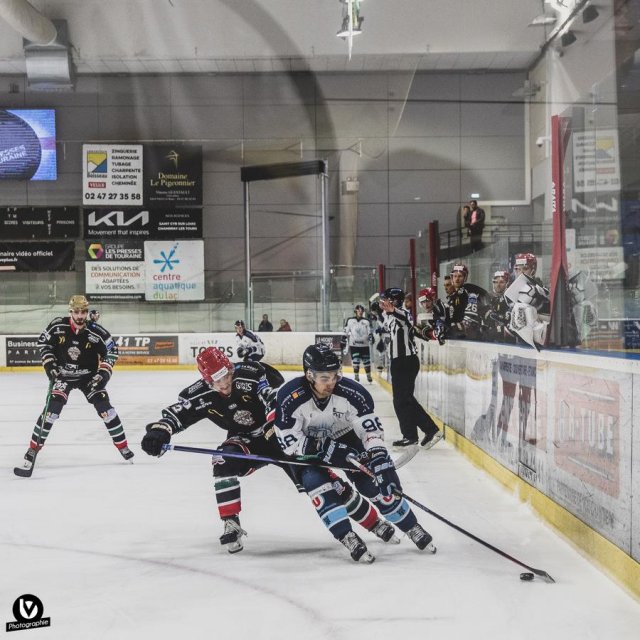 Photo hockey match Tours  - Mont-Blanc le 21/10/2023