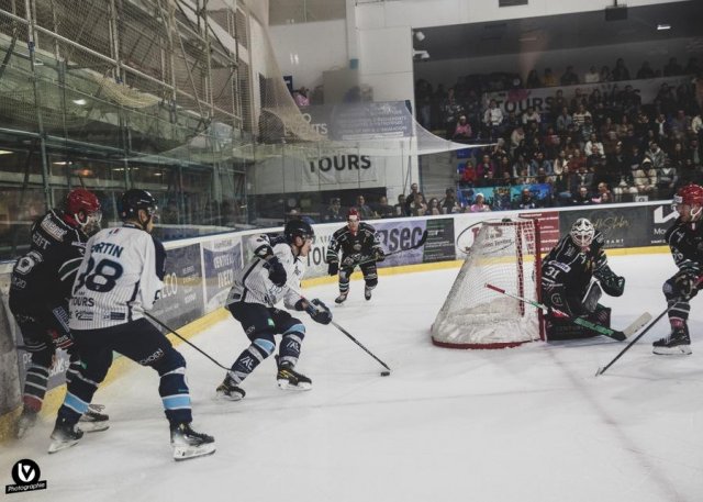 Photo hockey match Tours  - Mont-Blanc le 21/10/2023