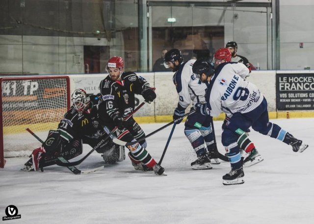 Photo hockey match Tours  - Mont-Blanc le 21/10/2023