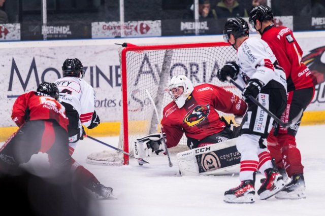 Photo hockey match Morzine-Avoriaz - Chamonix  le 25/10/2023