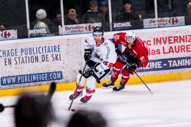 Photo hockey match Morzine-Avoriaz - Chamonix  le 25/10/2023