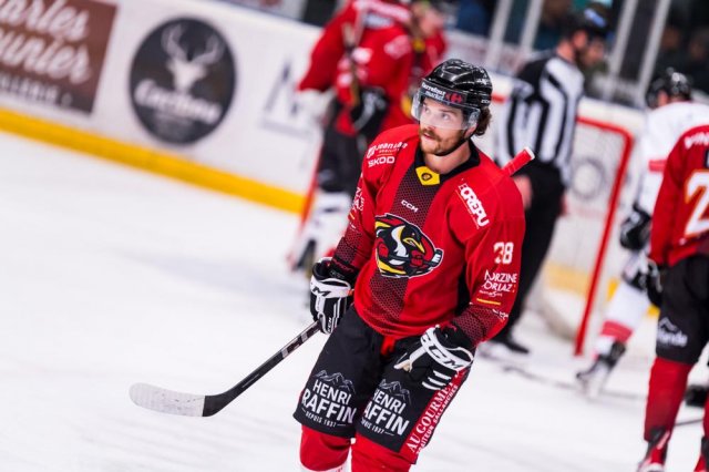 Photo hockey match Morzine-Avoriaz - Chamonix  le 25/10/2023