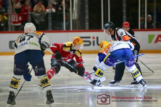Photo hockey match Lausanne - Kloten le 27/10/2023