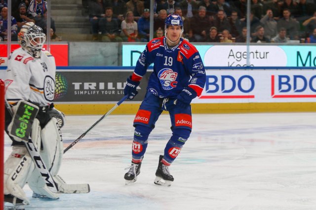 Photo hockey match Zürich - Lugano le 27/10/2023