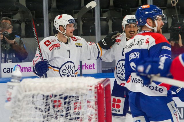 Photo hockey match Zürich - Lugano le 27/10/2023