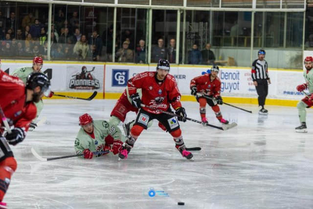 Photo hockey match Chamonix  - Cergy-Pontoise le 31/10/2023