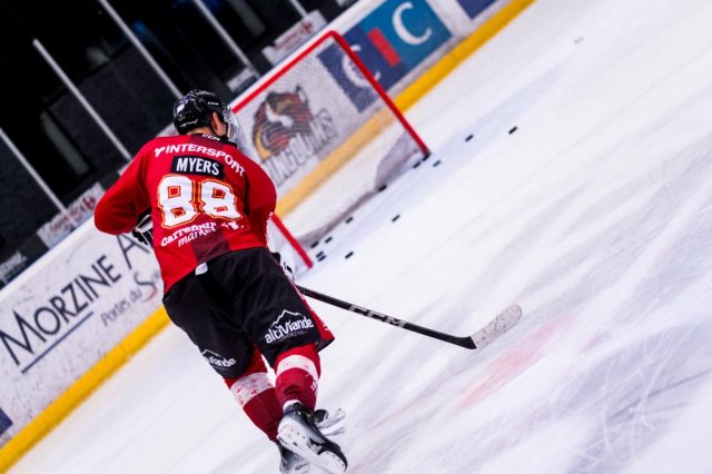 Photo hockey match Morzine-Avoriaz - Nantes le 01/11/2023