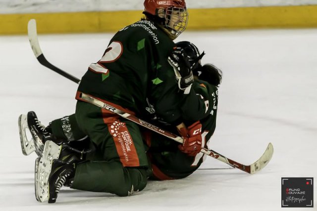 Photo hockey match Cergy-Pontoise / Féminin - Amiens / Féminin le 11/11/2023