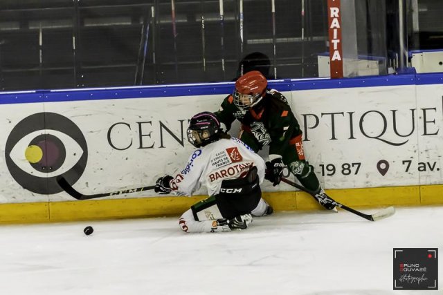 Photo hockey match Cergy-Pontoise / Féminin - Amiens / Féminin le 11/11/2023