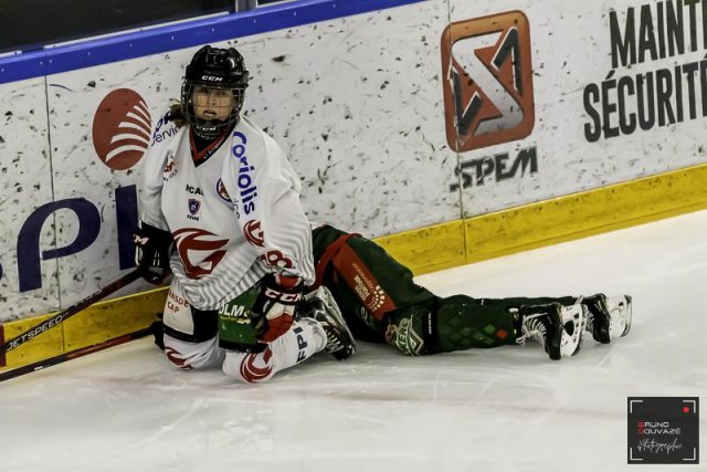 Photo hockey match Cergy-Pontoise / Féminin - Amiens / Féminin le 11/11/2023