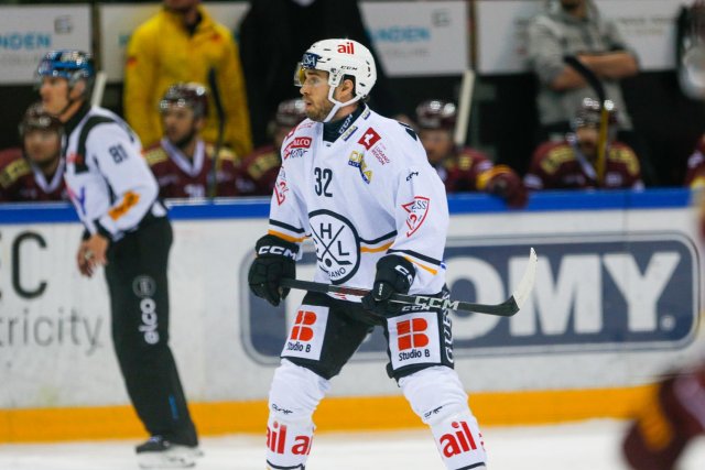 Photo hockey match Genève - Lugano le 17/11/2023