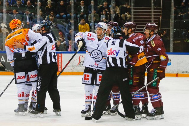 Photo hockey match Genève - Lugano le 17/11/2023