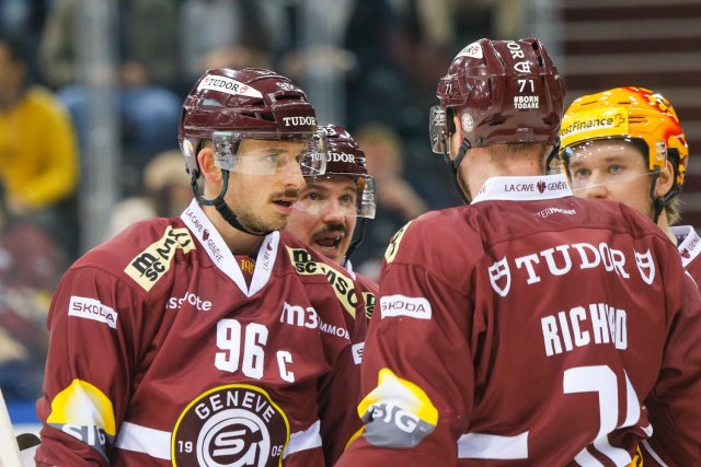 Photo hockey match Genève - Lugano le 17/11/2023