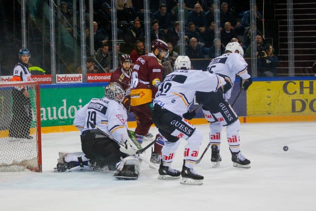 Photo hockey match Genève - Lugano le 17/11/2023