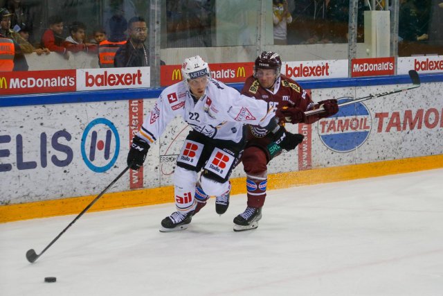 Photo hockey match Genève - Lugano le 17/11/2023