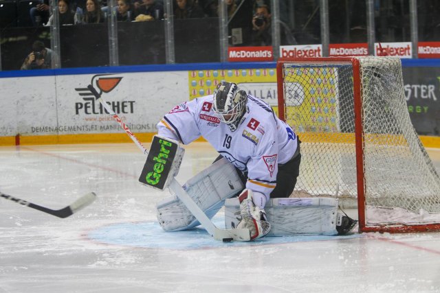 Photo hockey match Genève - Lugano le 17/11/2023