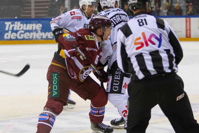 Photo hockey match Genève - Lugano le 17/11/2023