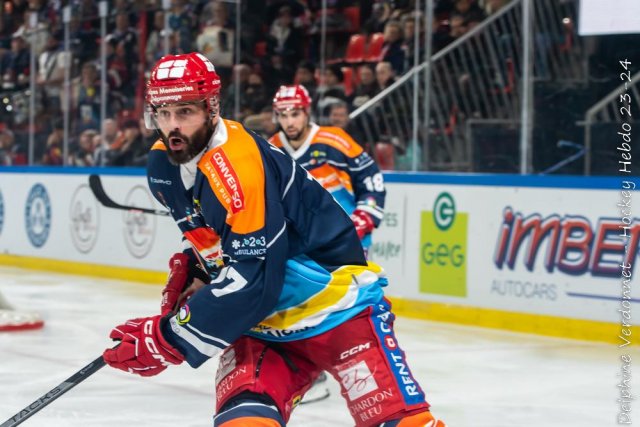 Photo hockey match Grenoble  - Zemgale  le 17/11/2023