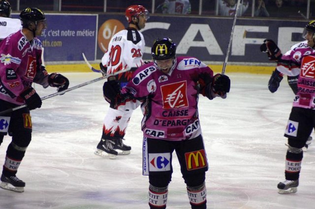 Photo hockey match Amiens  - Neuilly/Marne le 03/10/2009