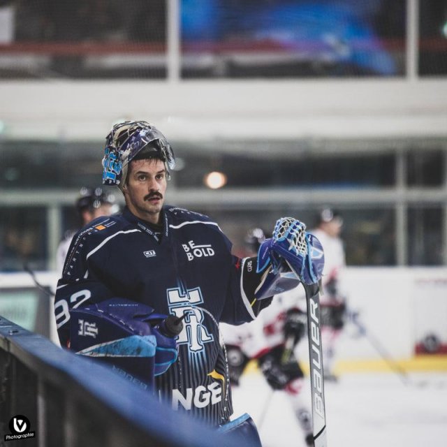 Photo hockey match Tours  - Amiens  le 15/11/2023