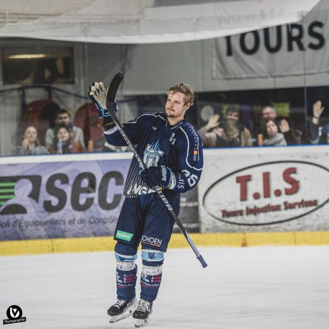 Photo hockey match Tours  - Amiens  le 15/11/2023
