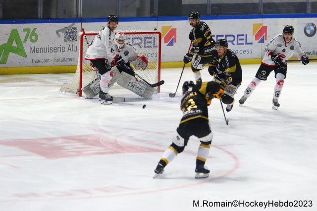 Photo hockey match Rouen - Amiens  le 17/11/2023