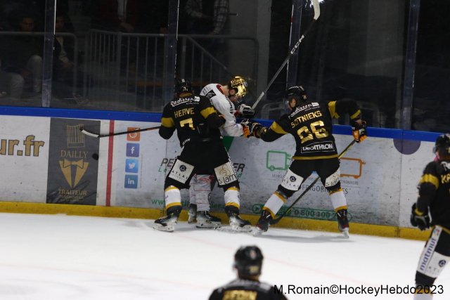 Photo hockey match Rouen - Amiens  le 17/11/2023