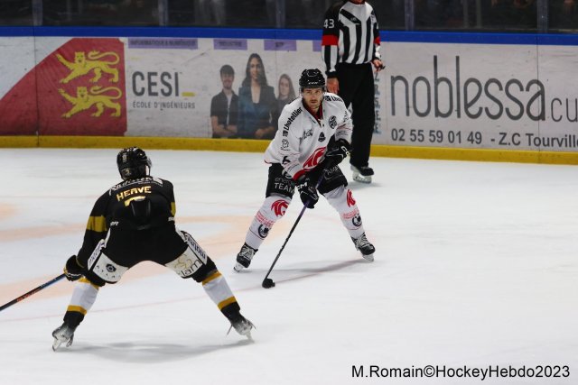 Photo hockey match Rouen - Amiens  le 17/11/2023