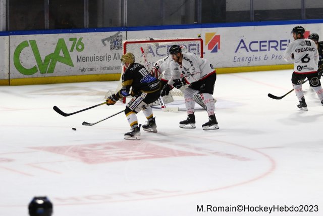 Photo hockey match Rouen - Amiens  le 17/11/2023