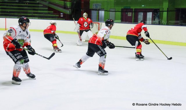 Photo hockey match Besançon - Nimes le 18/11/2023