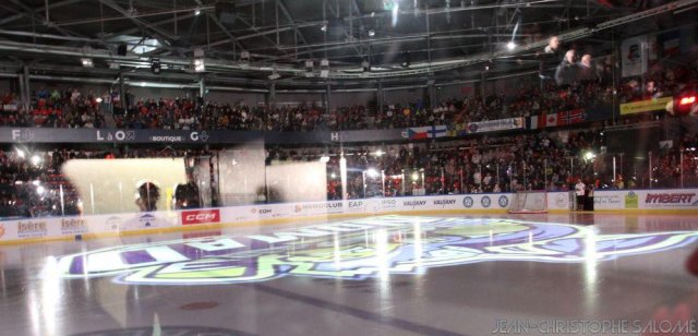 Photo hockey match Grenoble  - Astana le 18/11/2023