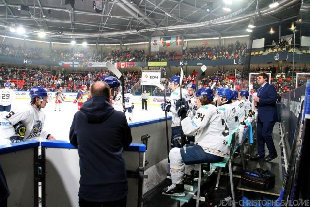 Photo hockey match Grenoble  - Astana le 18/11/2023