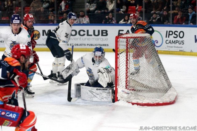 Photo hockey match Grenoble  - Astana le 18/11/2023