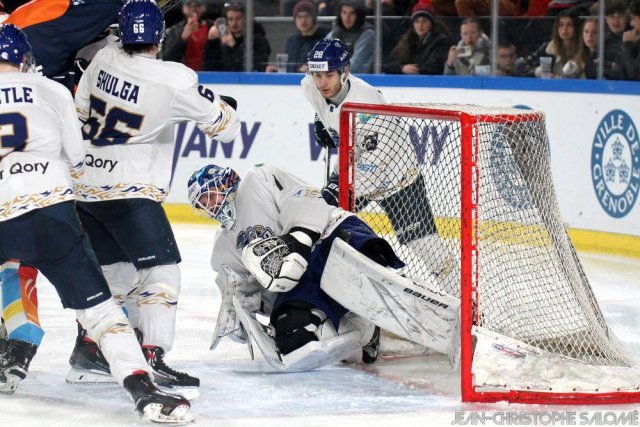Photo hockey match Grenoble  - Astana le 18/11/2023