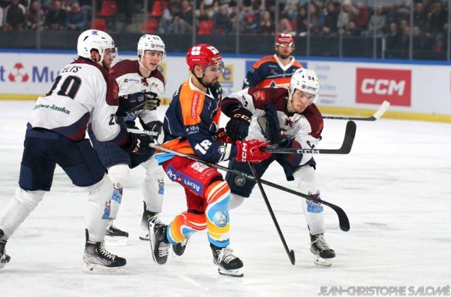 Photo hockey match Grenoble  - Zemgale  le 17/11/2023