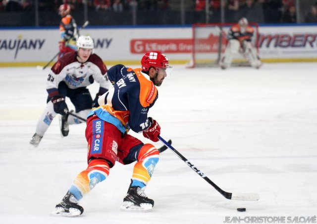 Photo hockey match Grenoble  - Zemgale  le 17/11/2023