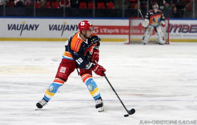 Photo hockey match Grenoble  - Zemgale  le 17/11/2023