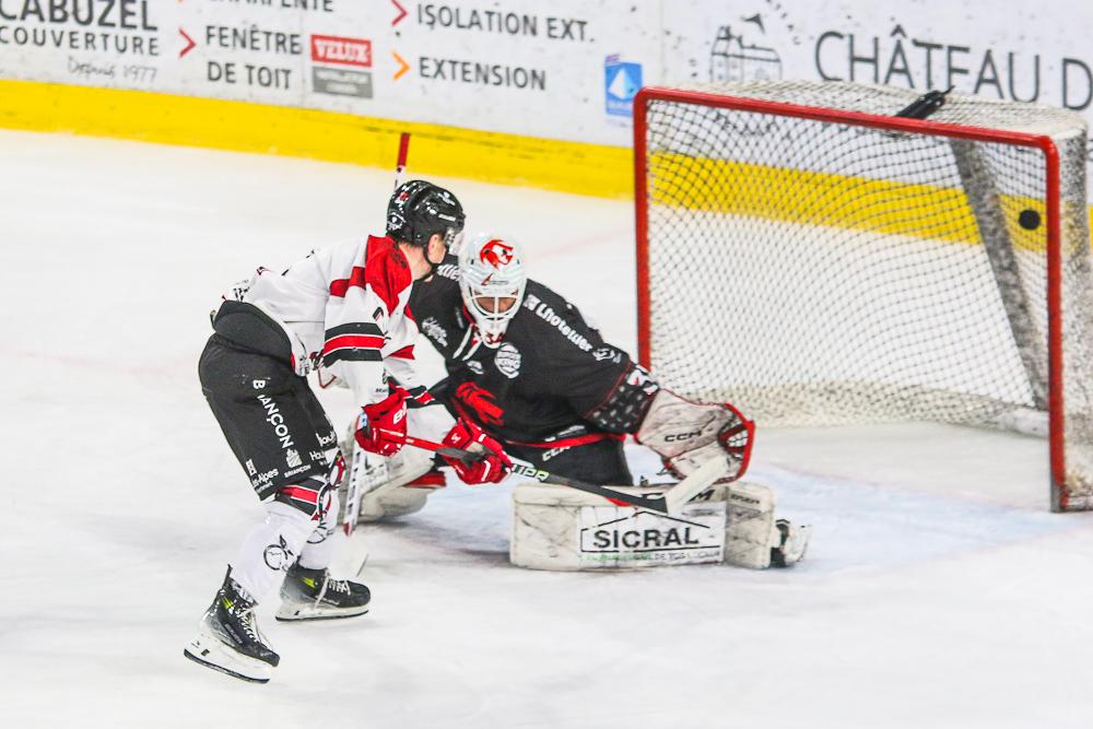 Amiens  7 - 4 Briançon 