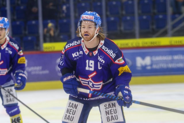 Photo hockey match Kloten - Fribourg le 24/11/2023