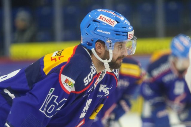 Photo hockey match Kloten - Fribourg le 24/11/2023